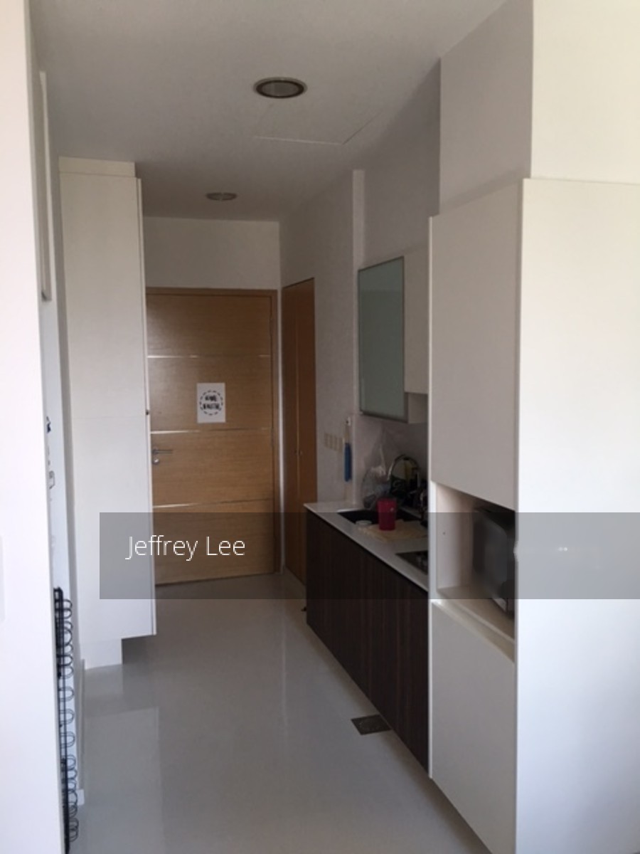 Vacanza @ East (D14), Condominium #150995962